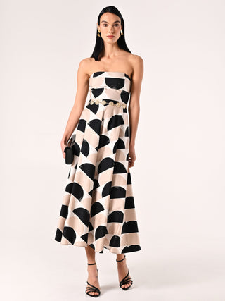 EDITORIAL-CFC0124512003-B430.jpg