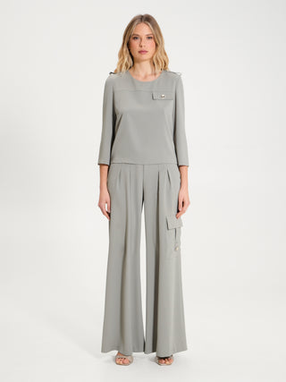 Blusa Fluida con Bottoni