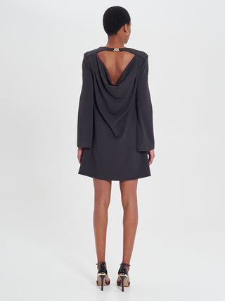 Abito Grigio a Ruota