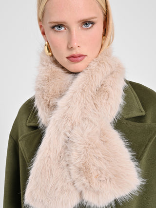 Collo effetto Pelliccia Beige