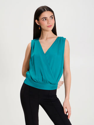 EDITORIAL-CFC0117613003-B520.jpg