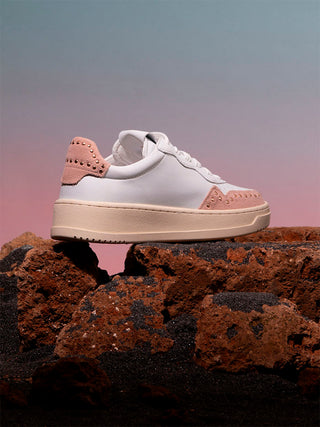 Sneakers con Borchie