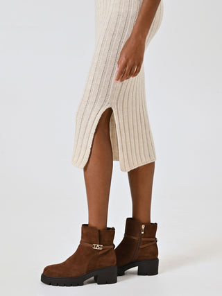 EDITORIAL-CAL0006711003-B121.jpg