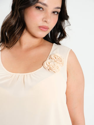 Blusa Curvy con Fiore