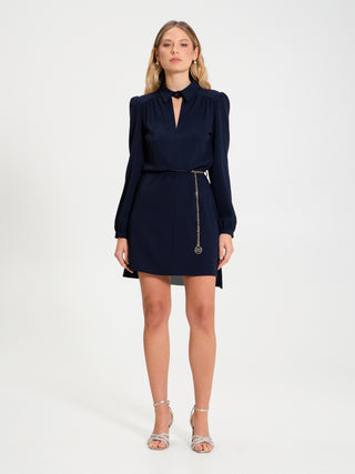 Abito con Colletto e Cintura a Catena