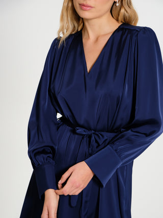 Abito Trapezio in Raso con Cintura