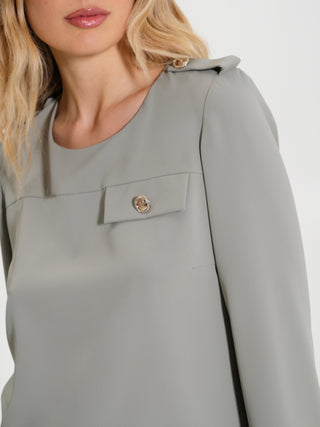Blusa Fluida con Bottoni