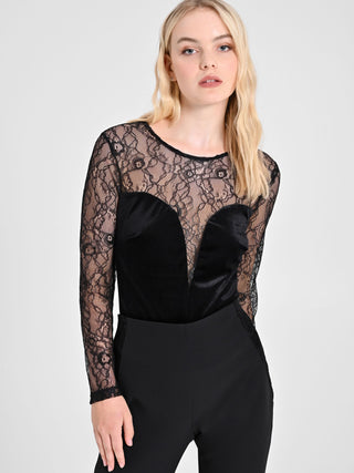 EDITORIAL-CFC0121825003-B001.jpg