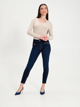 EDITORIAL-CFC0118075003-B378.jpg