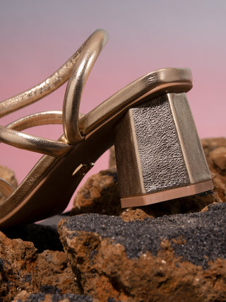 Sandali con Tubolari Oro