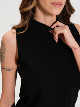 Top ECOVERO® Lupetto in Viscosa Nero