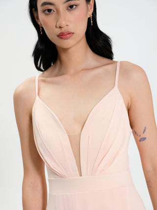 Abito con Lacci Intrecciati