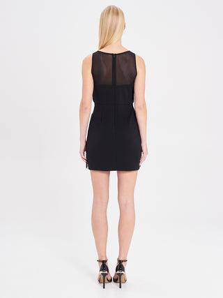 Abito nero con frange corto