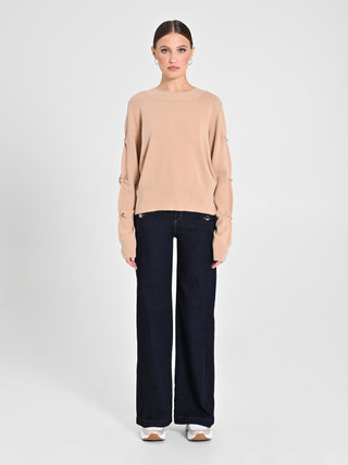 Maglione Cammello con Bottoni Ricoperti