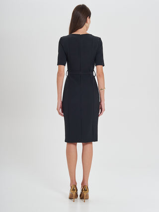 Tubino Nero con scollo a Cuore