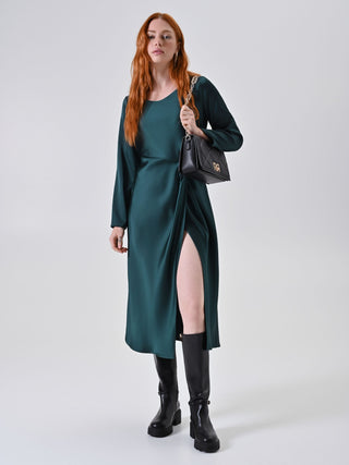 EDITORIAL-CFC0126432003-B141.jpg