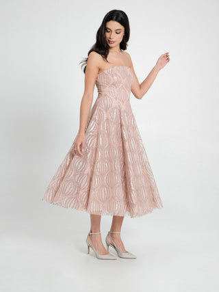 EDITORIAL-CFC0120098003-B476.jpg