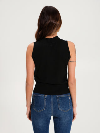 Top ECOVERO® Lupetto in Viscosa Nero