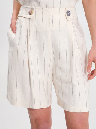 Bermuda Gessati con Bottoni Avorio