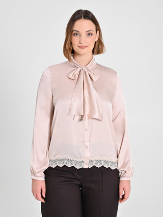 Camicia Curvy Bianca con Fiocco