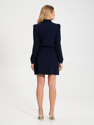 Abito con Colletto e Cintura a Catena