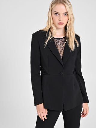 EDITORIAL-CFC0121723003-B001.jpg