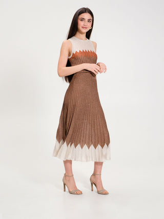 EDITORIAL-CFM0011554003-B514.jpg